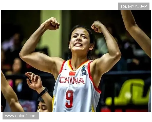 全队狂欢庆夺冠杨力维杨舒予泪拥母亲郑薇动情揭秘温暖背后故事